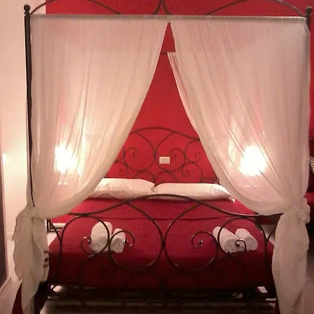 Residence Teatro Rossetti
